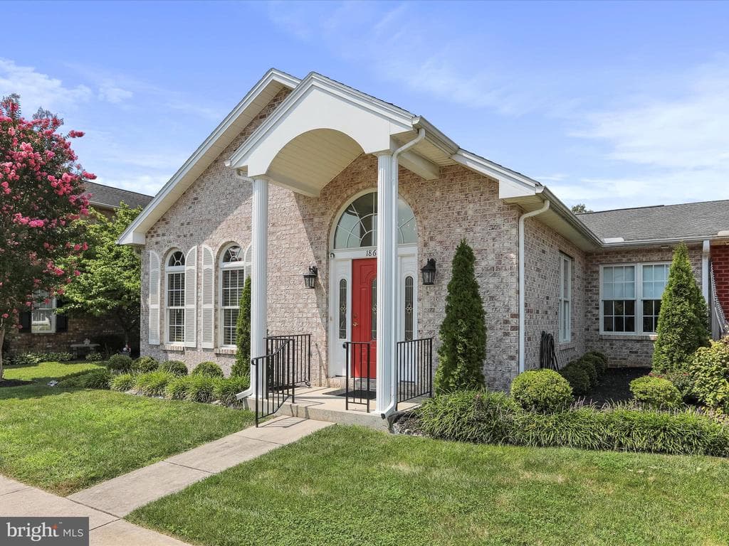 1865 Meridian Drive photo 1
