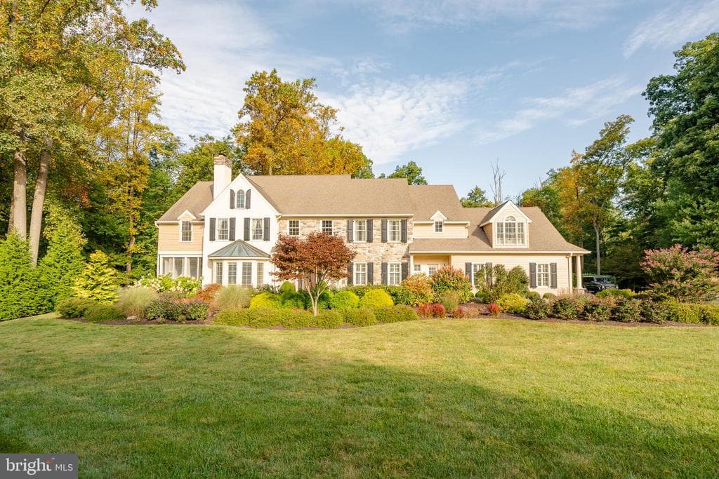21 Pennswood Drive photo 1