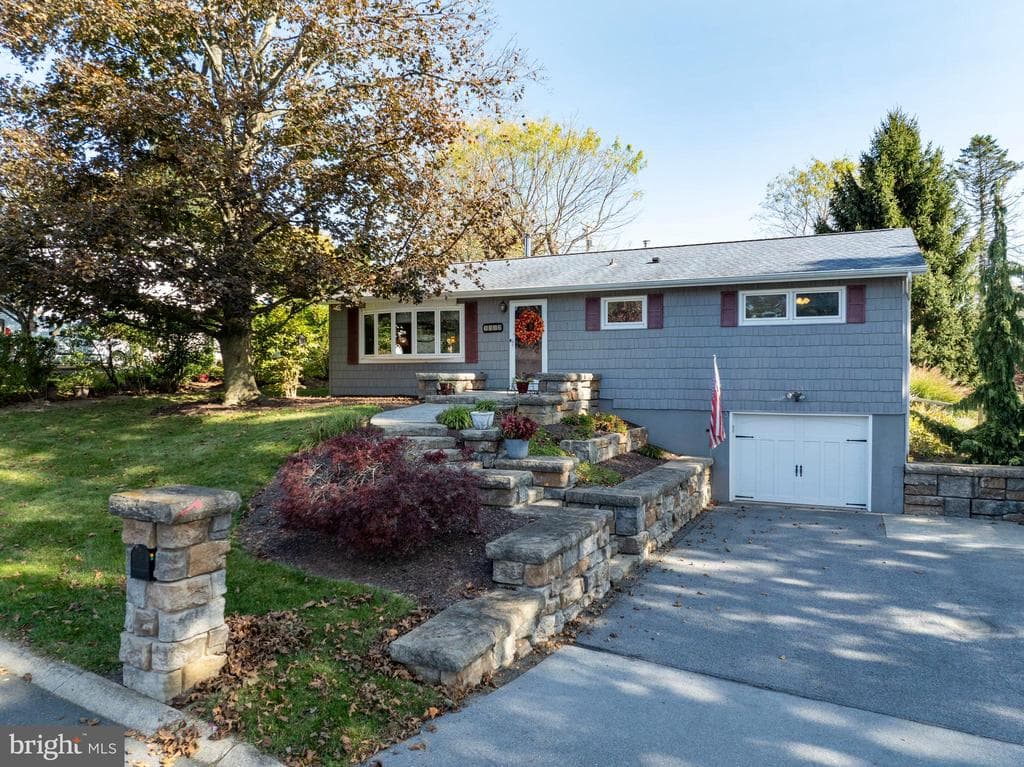 1313 Harris Street photo 1