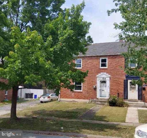 2832 Croyden Road photo 1