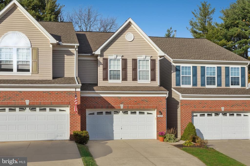 3120 Woodspring Drive photo 1