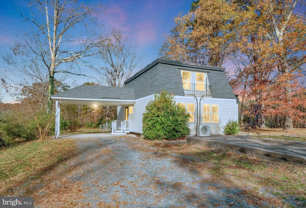 152 Bays Farm Drive photo 1