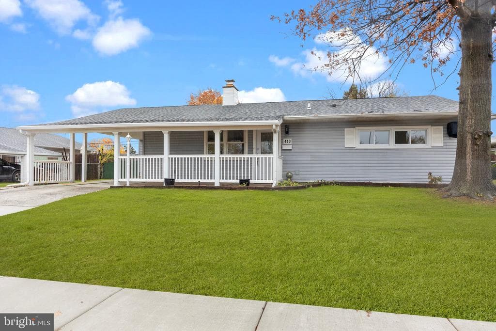 410 Pinewood Drive #S photo 1