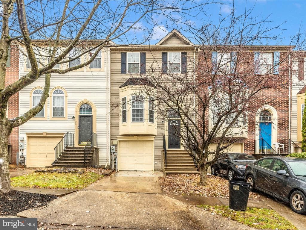 130 Persimmon Circle photo 1