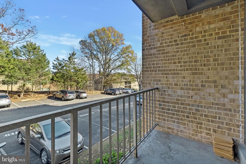523 N Armistead Street #102 photo 1