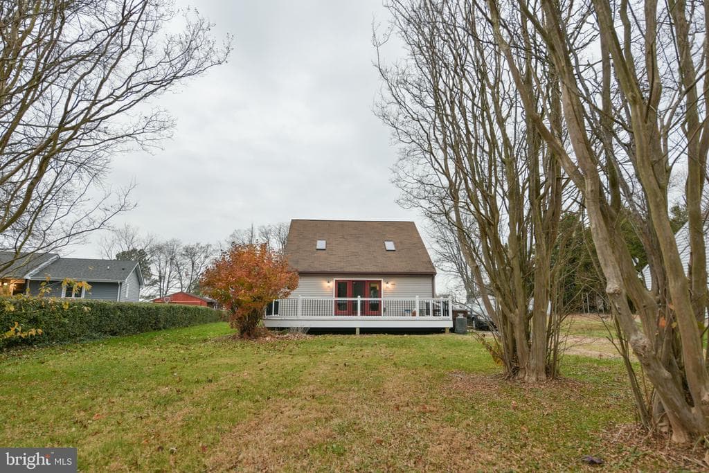 1833 Harbor Drive photo 1