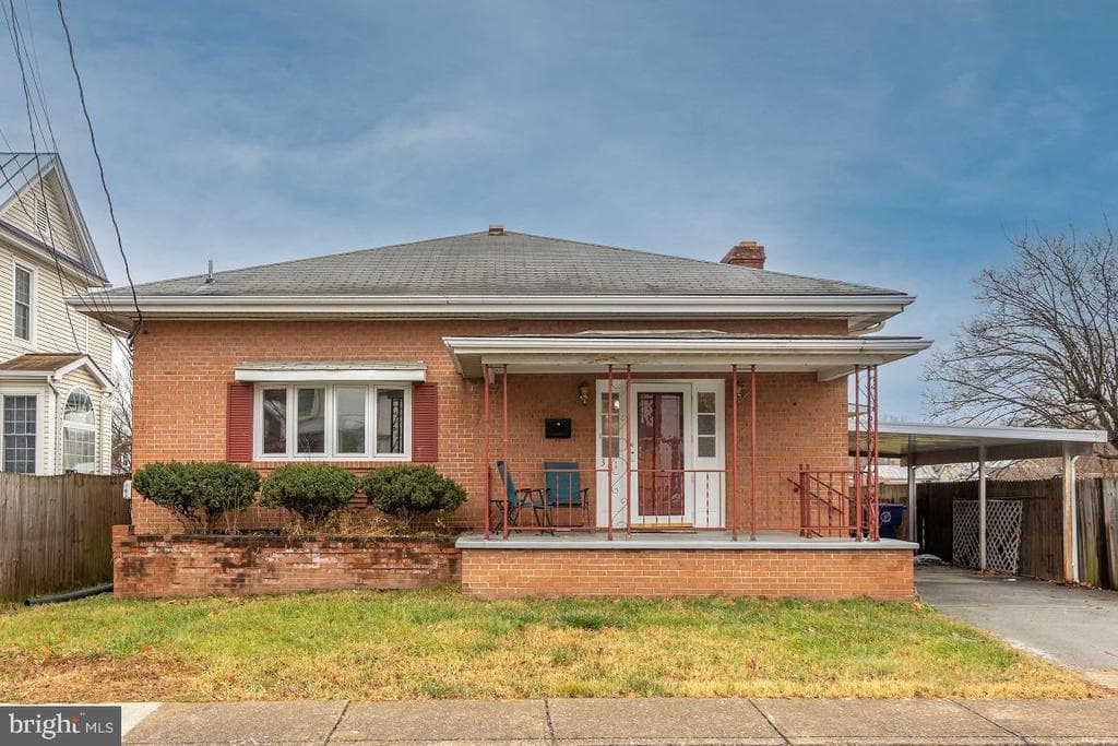 321 Blue Ridge Avenue photo 1