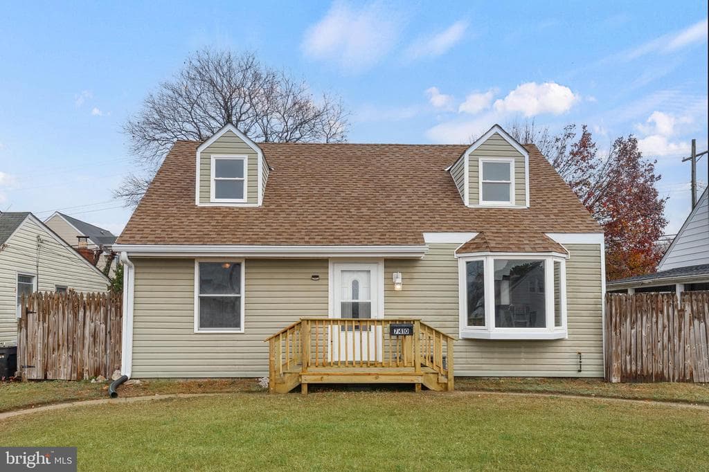 7410 Waymouth Way photo 1