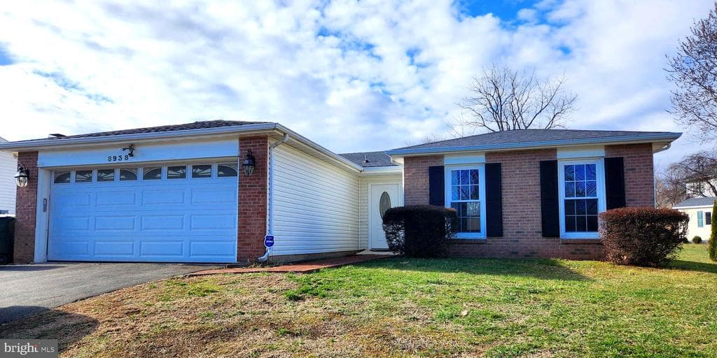 8938 Tarragon Court photo 1