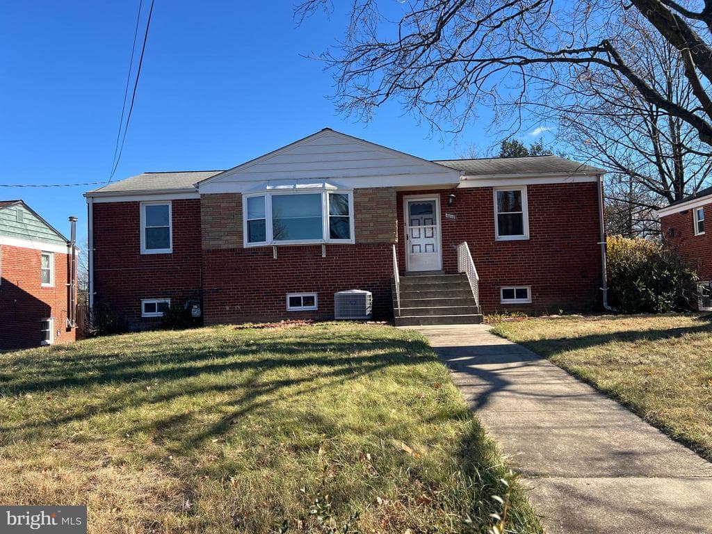 6310 Joyce Drive photo 1