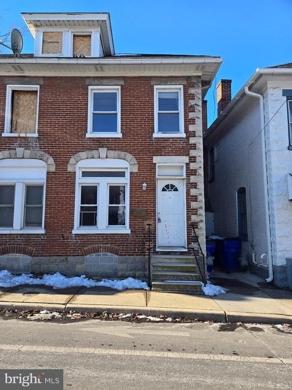 651 N Mulberry Street N photo 1