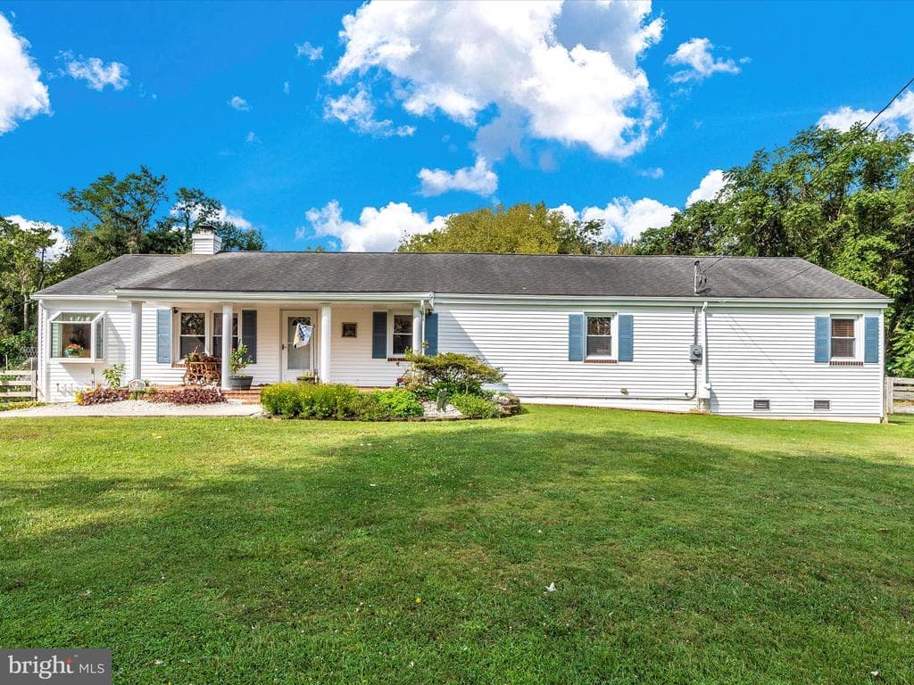 16381 Spielman Road photo 1