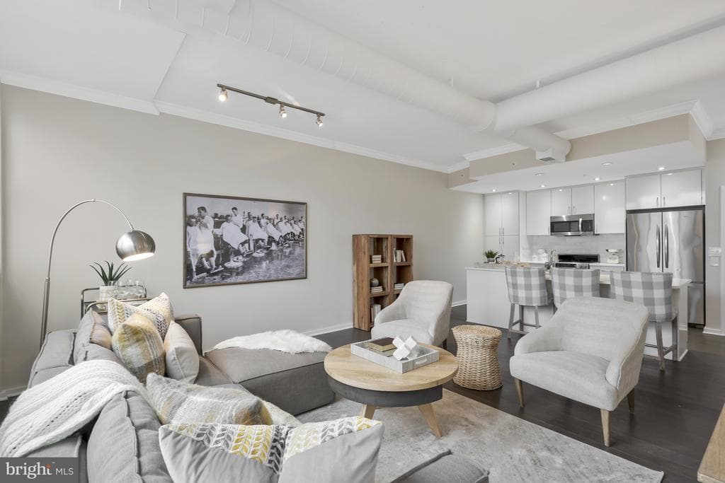 3409 Wilson Boulevard #204 photo 1