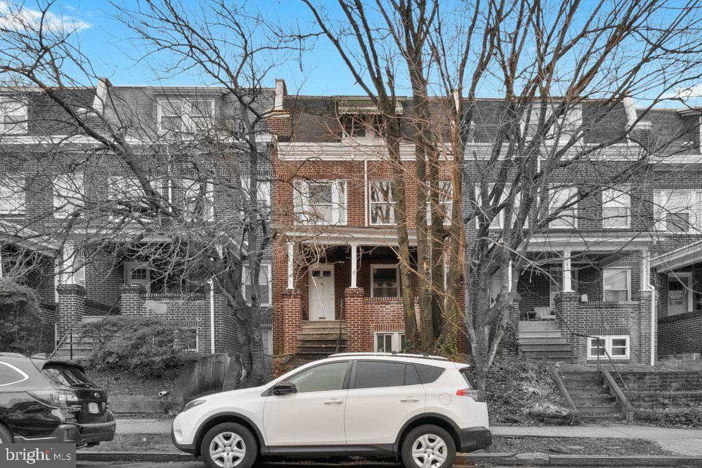 3207 Guilford Avenue photo 1