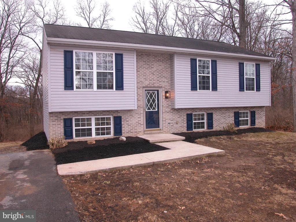 12031 Ernstville Road photo 1