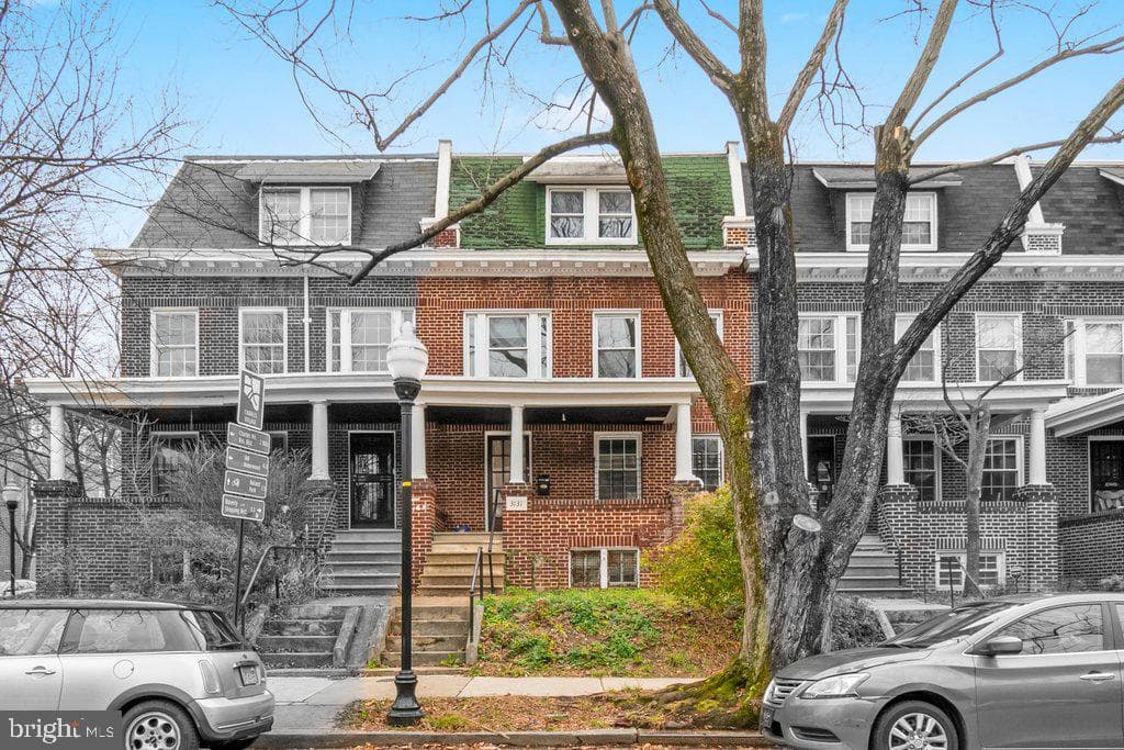 3131 Guilford Avenue photo 1