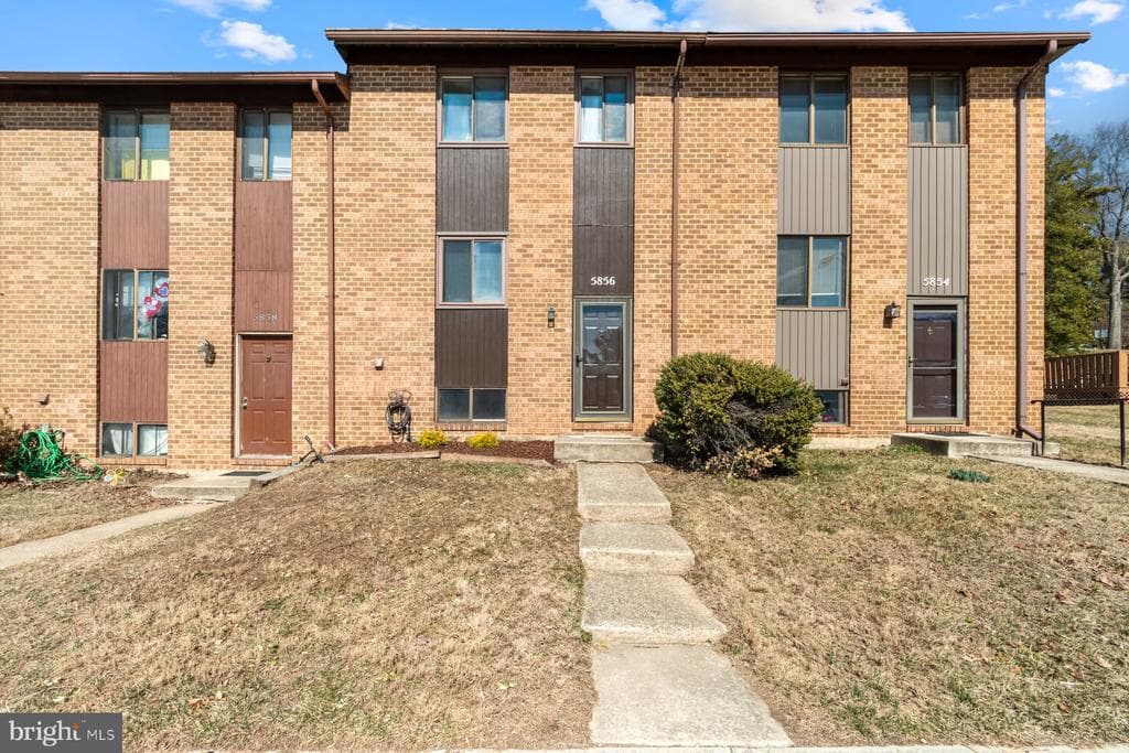 5856 Whisper Way #14-03 photo 1