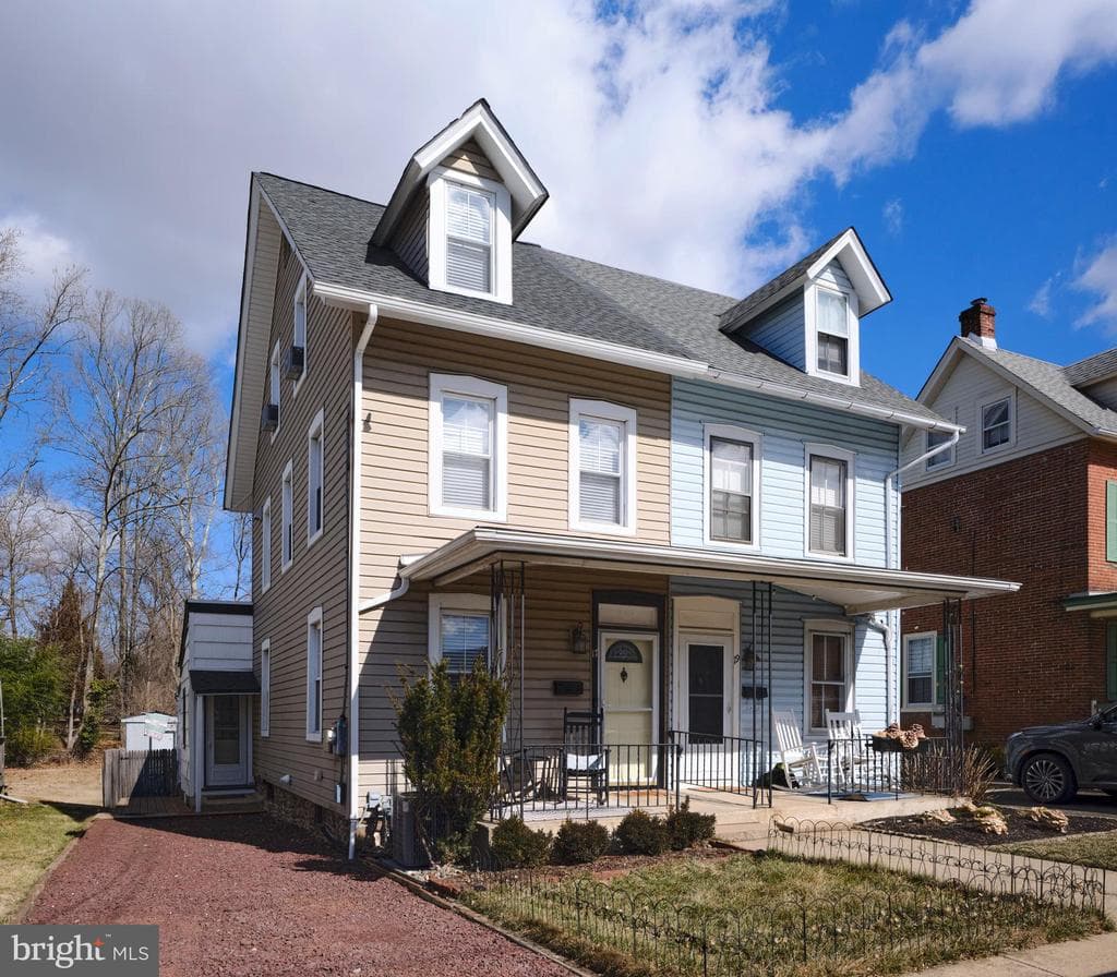 17 Sterling Street photo 1