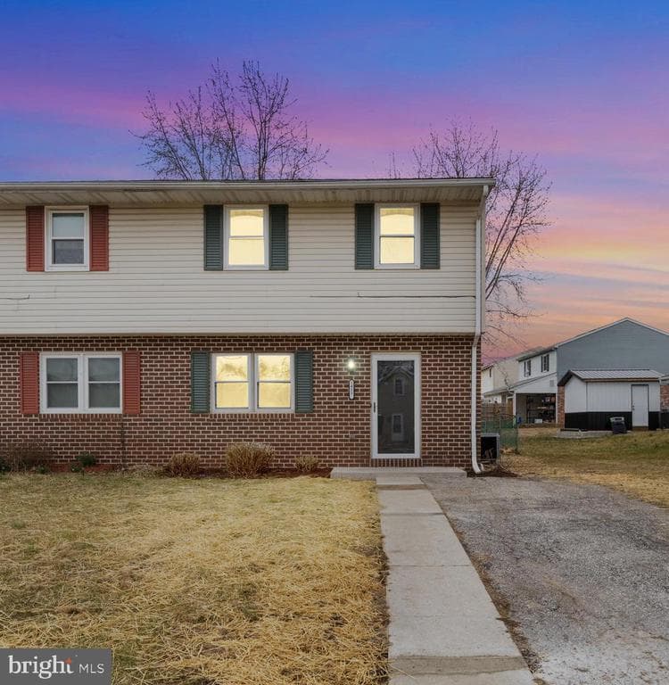 1411 Baer Avenue photo 1