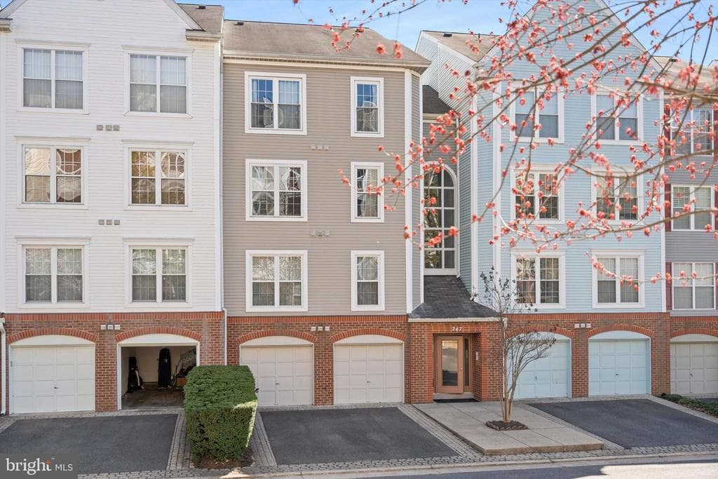 247 S Pickett Street S #302 photo 1