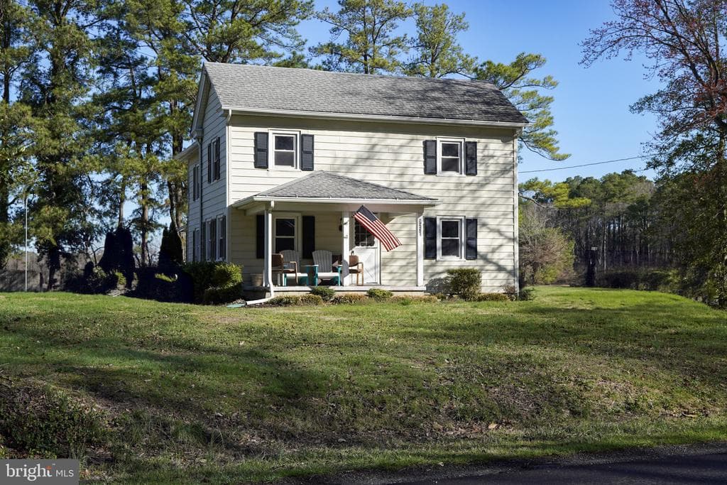 9236 Chapel Road photo 1