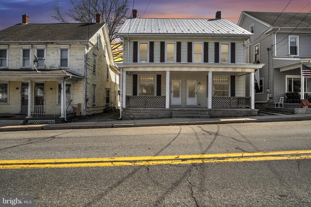 76 E Main Street photo 1