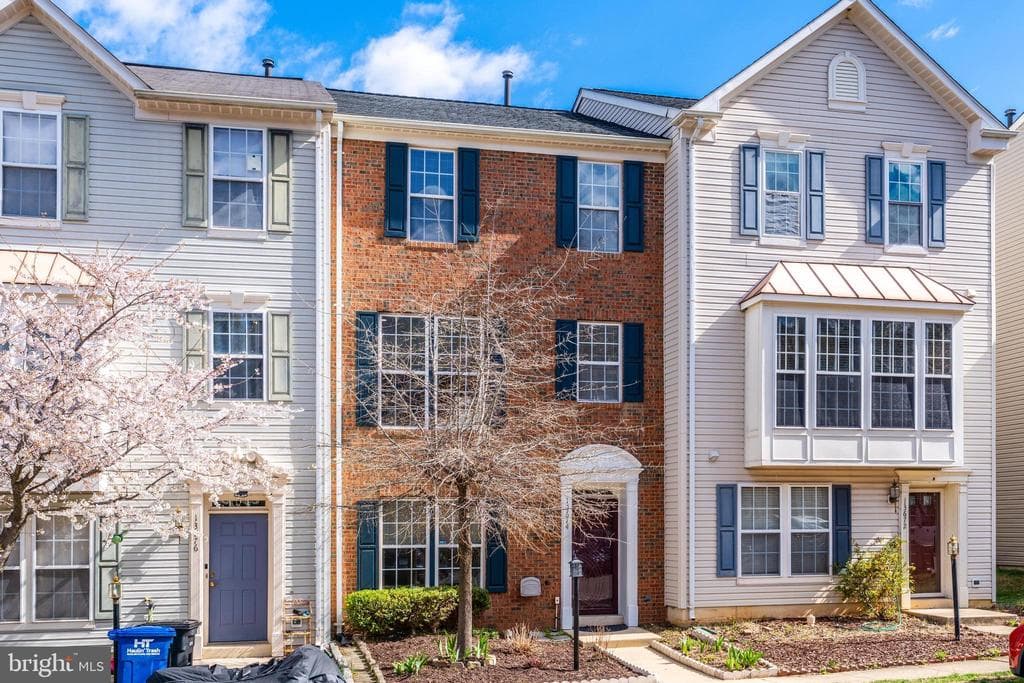 13674 Saint Johns Wood Place photo 1