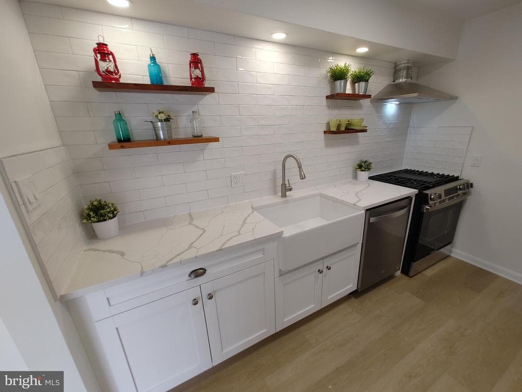 5208 Newton Street #104 photo 1
