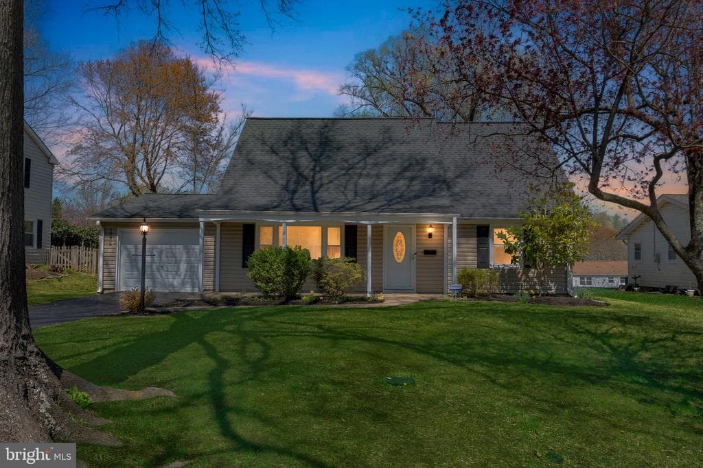 12808 Belhurst Lane photo 1