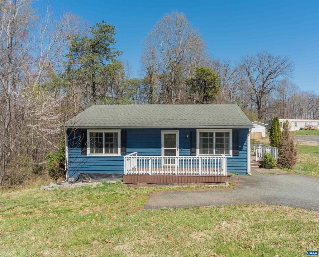 795 Matthew Mill Rd photo 1