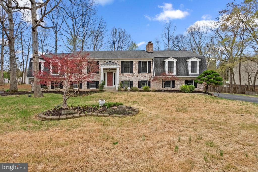 105 Oriole Lane photo 1