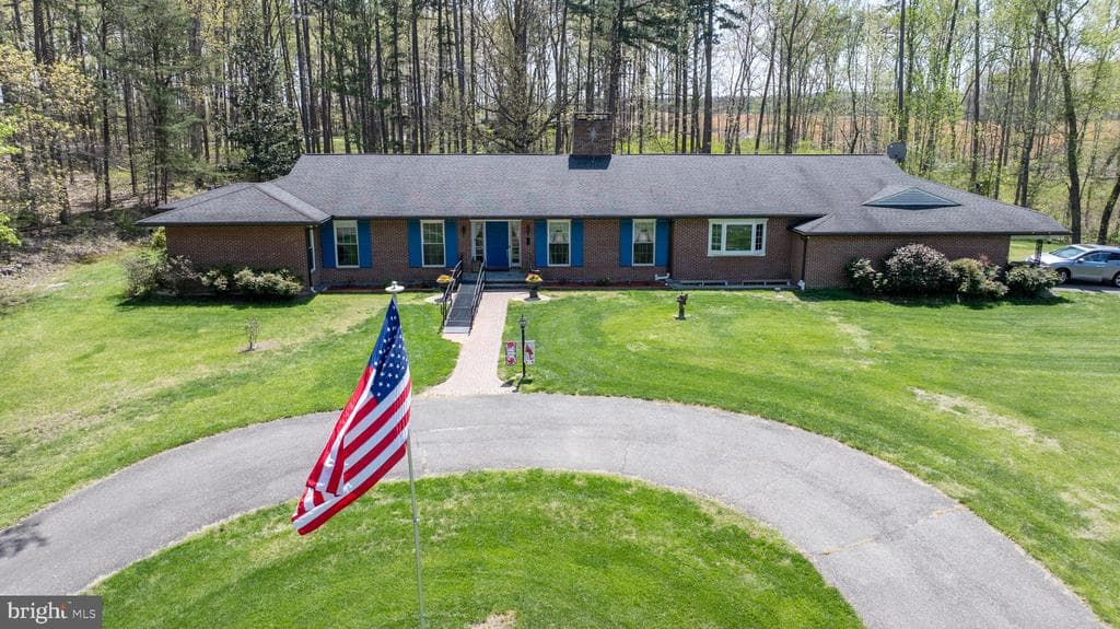 9549 Fredericks Hall Road photo 1