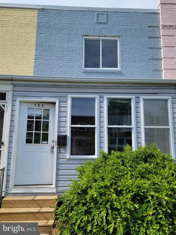 134 Lynhaven Drive photo 1