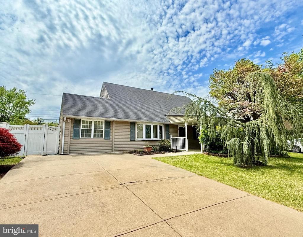 89 Kraft Lane photo 1