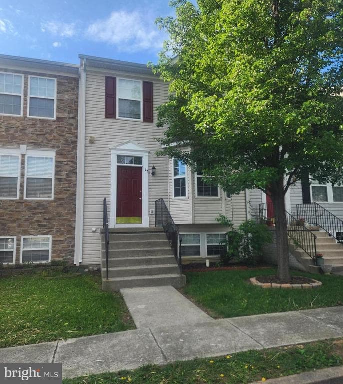 25 Holmes Drive photo 1