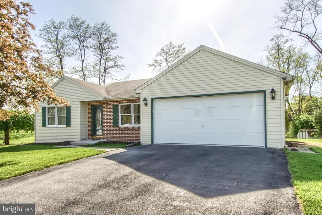 41 Pine Ridge Court photo 1