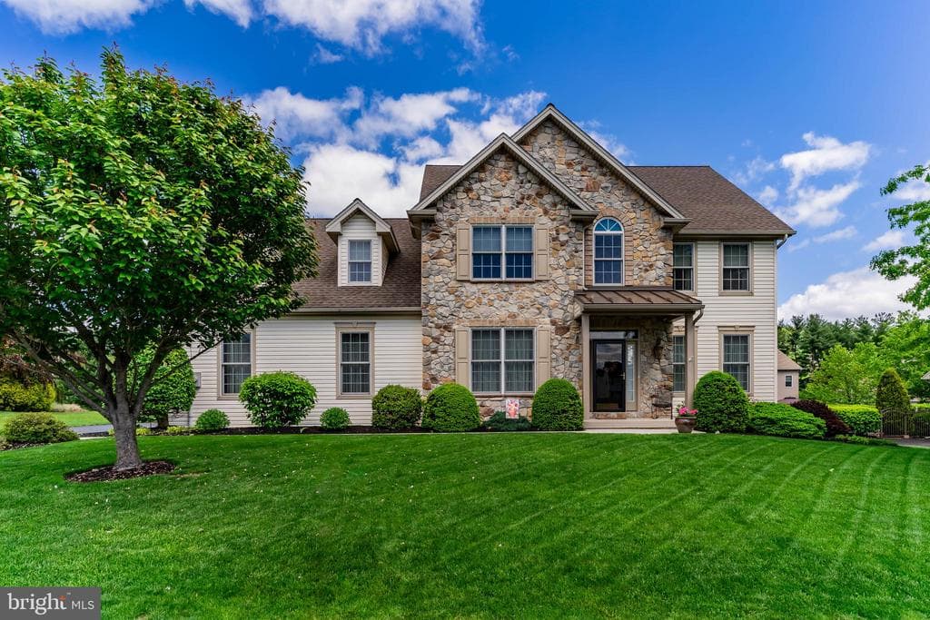 5820 Fawn Meadow Lane photo 1