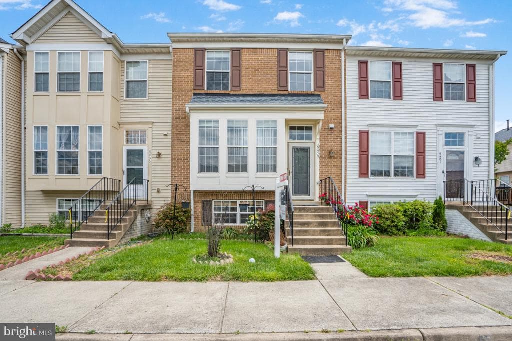 9403 Robin Lee Court photo 1