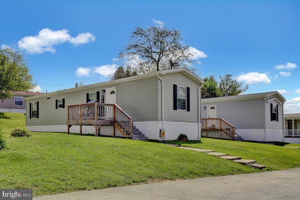 4 Ponderosa Lane photo 1