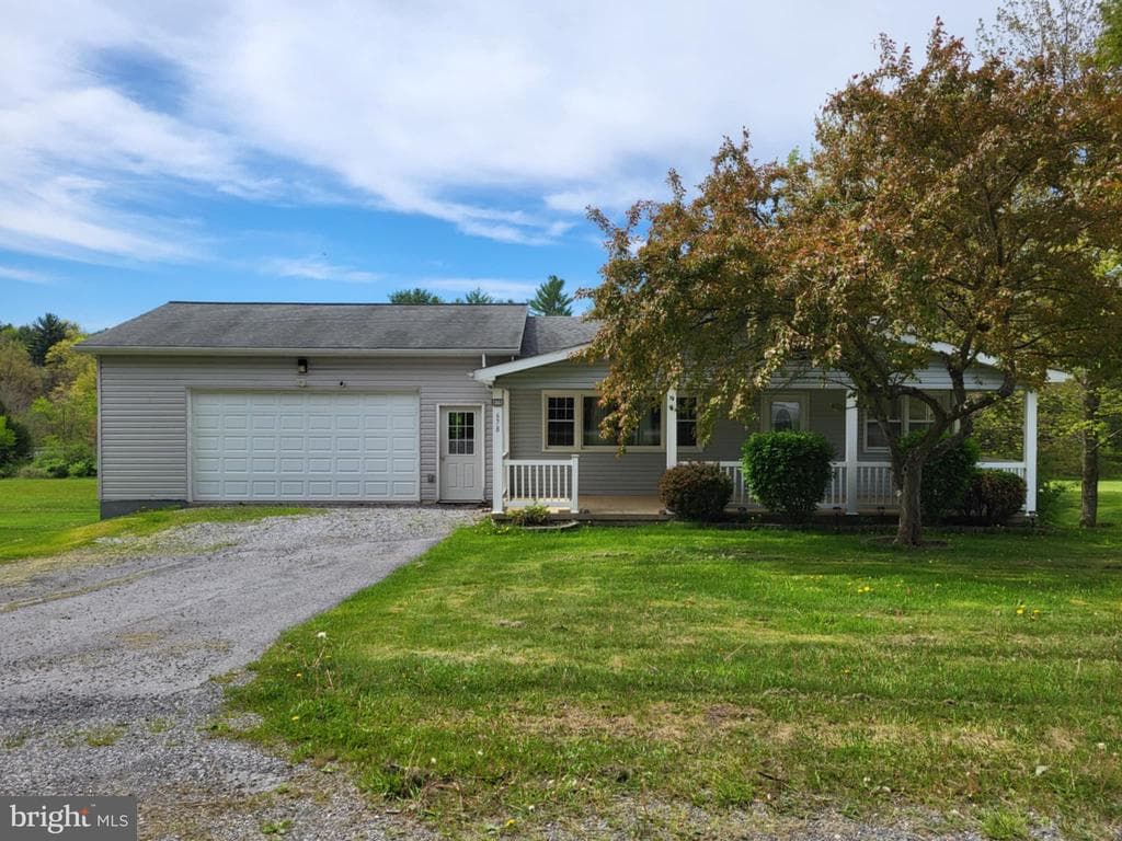678 Frenchville Road photo 1