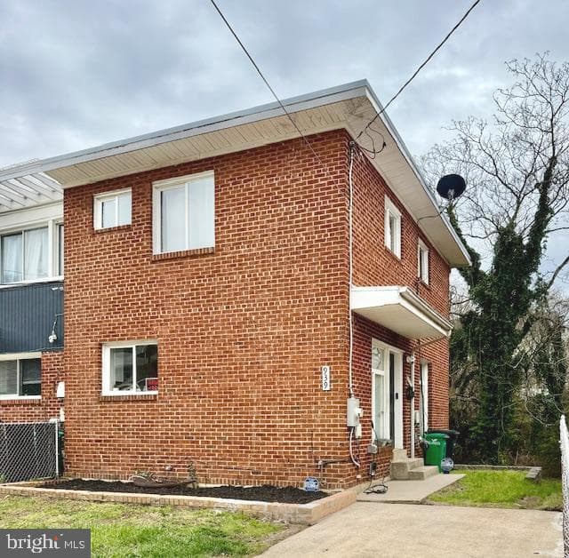 939 Owens Road photo 1
