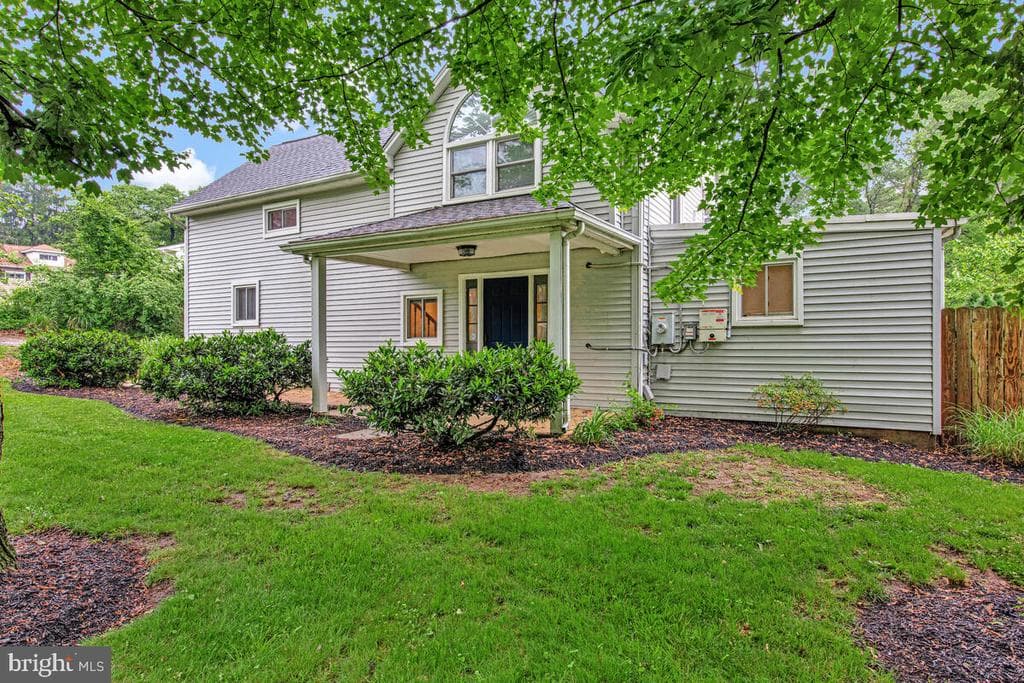 7923 Clark Station Road photo 1