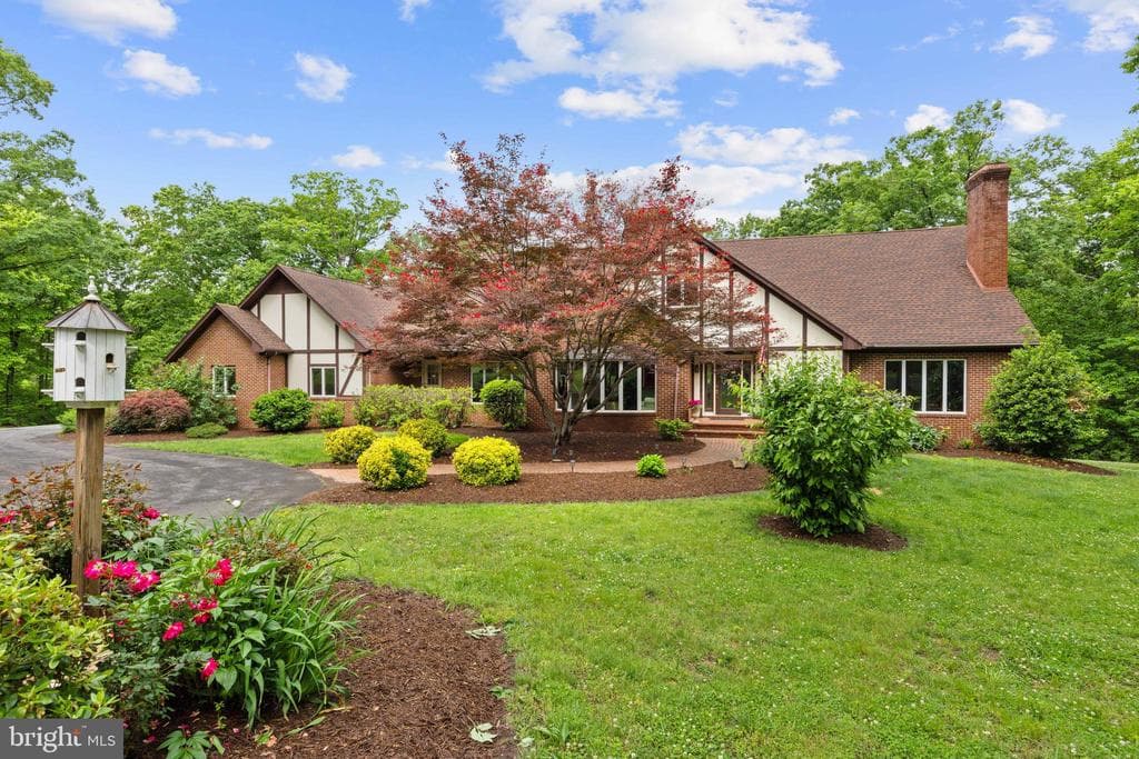 325 Oneals Rd photo 1