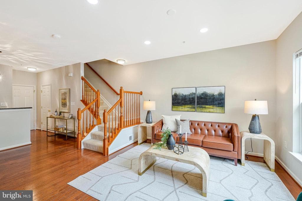 6055 Wicker Lane #127 photo 1