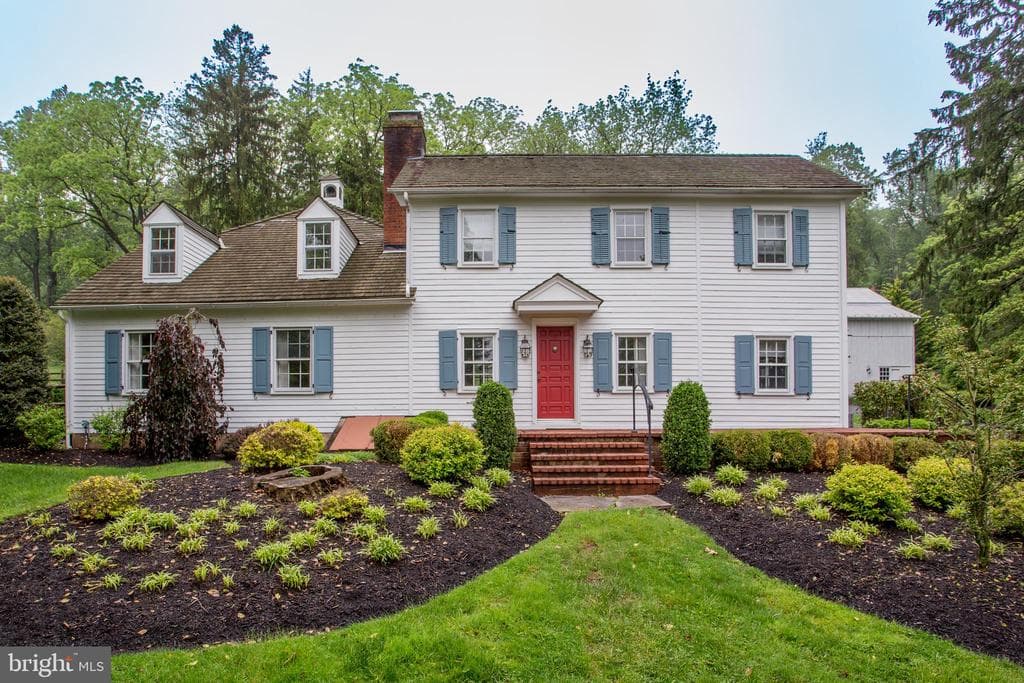3864 Spring Valley Road photo 1