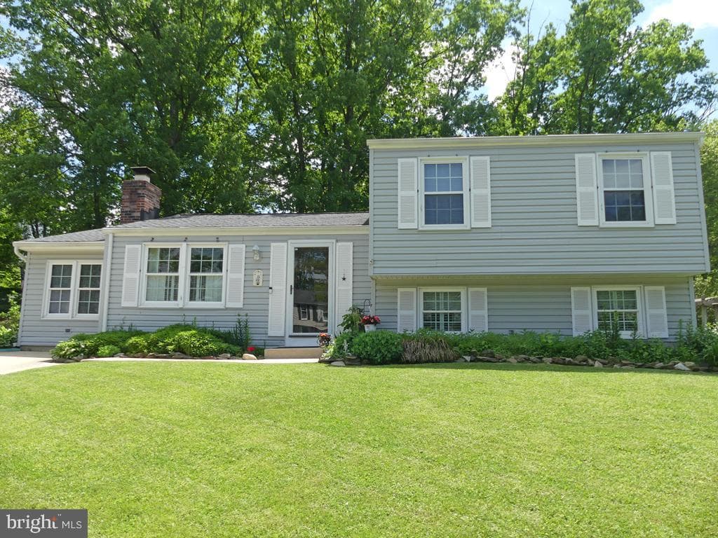 5 Bamborough Court photo 1