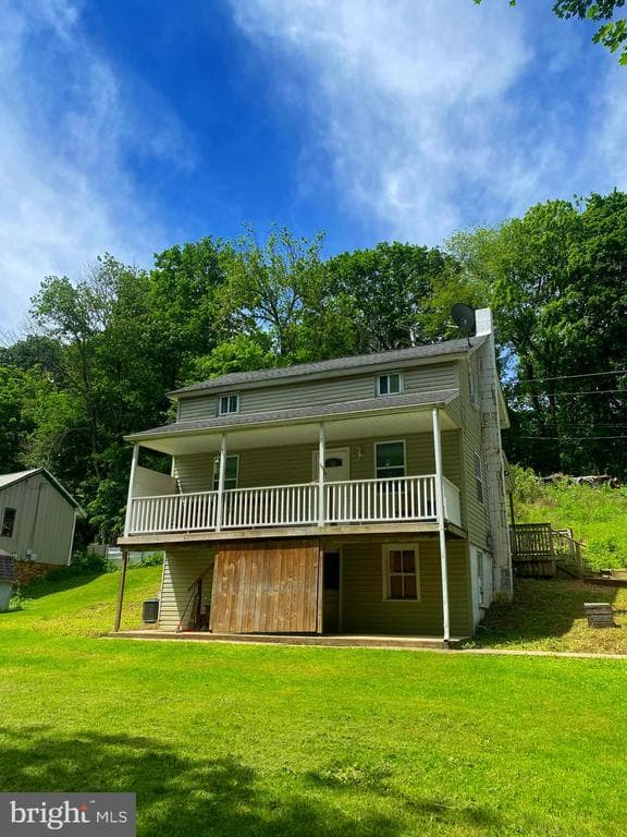 2600 Windsor Road photo 1