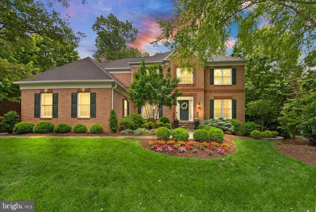 12019 Wandabury Road photo 1