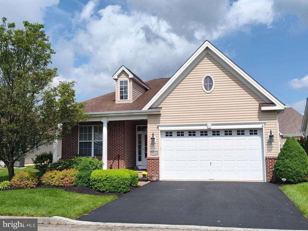 1513 Turtle Creek Lane photo 1