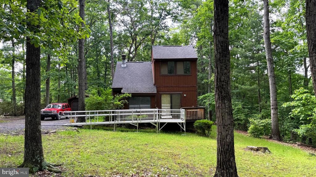 28 Myrtle Drive photo 1